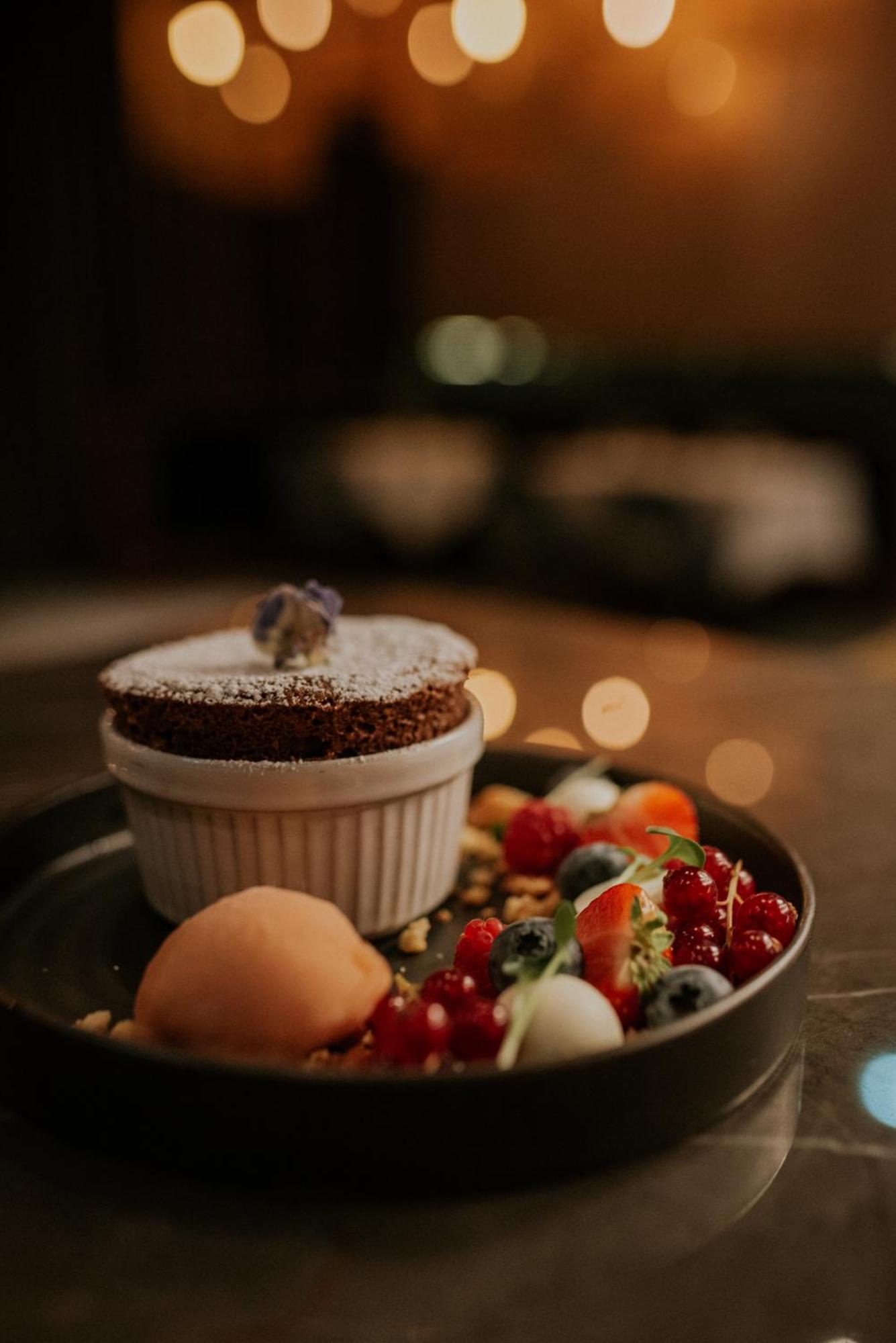 Kozmo & - Small Luxury Of The World Budapest